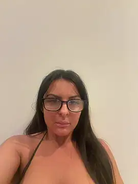 lenalux online show from 04/14/26, 08:37