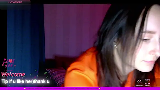 LilyXSky online show from 10/20/25, 03:23