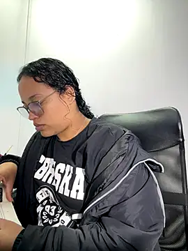 angela angels  online show from 09/10/25, 02:22