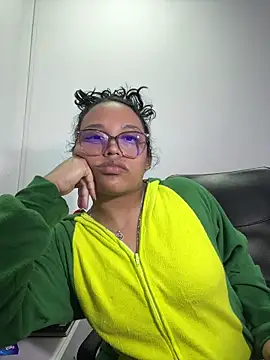 angela angels  online show from 10/02/25, 03:35