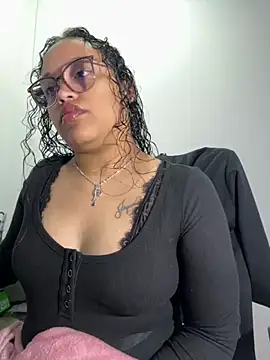 angela angels  online show from 10/18/25, 02:03