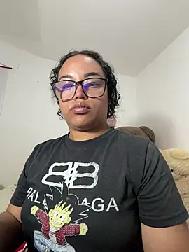 Snapshot of angela_angels_ chatting on 06/30/26, 02:45 angela angels online show from 06/30/26, 02:45