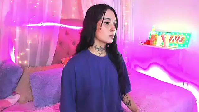  Mia  9 online show from 02/07/25, 02:40