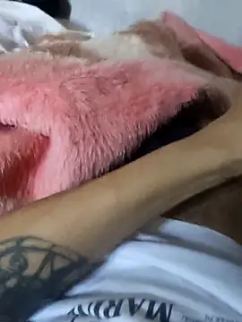 Snapshot of Juliano69xv chatting on 09/30/25, 12:32 Juliano69xv online show from 09/30/25, 12:32