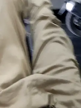 Snapshot of Juliano69xv chatting on 10/06/25, 07:33 Juliano69xv online show from 10/06/25, 07:33