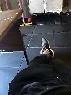 Snapshot of Juliano69xv chatting on 10/22/25, 05:56 Juliano69xv online show from 10/22/25, 05:56