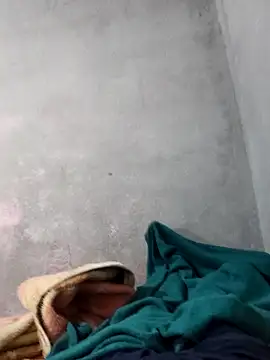 Snapshot of Juliano69xv chatting on 12/15/25, 12:31 Juliano69xv online show from 12/15/25, 12:31