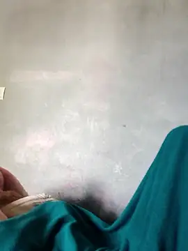 Snapshot of Juliano69xv chatting on 01/08/26, 01:02 Juliano69xv online show from 01/08/26, 01:02