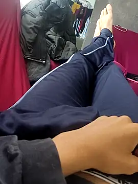 Snapshot of Juliano69xv chatting on 01/09/26, 12:52 Juliano69xv online show from 01/09/26, 12:52