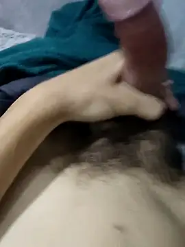 Snapshot of Juliano69xv chatting on 01/15/26, 12:43 Juliano69xv online show from 01/15/26, 12:43