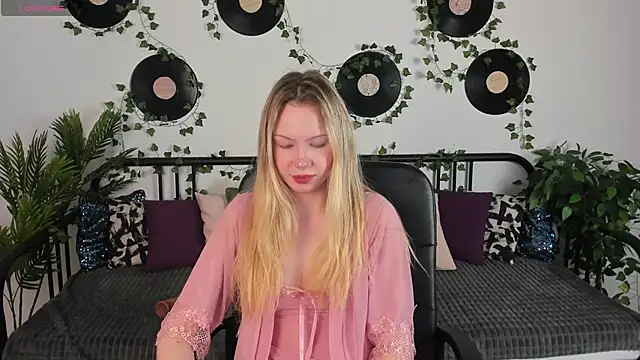 AnnAbbey online show from 03/05/25, 03:08