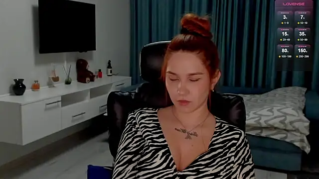 Snapshot of VasilisaHaas chatting on 03/26/26, 09:20 VasilisaHaas online show from 03/26/26, 09:20