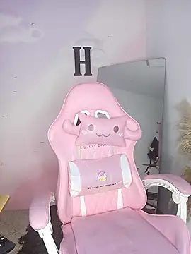 carolayrosse online show from 10/26/25, 02:45