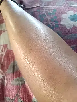 Snapshot of lakey91girl chatting on 02/03/25, 05:29 lakey91girl online show from 02/03/25, 05:29