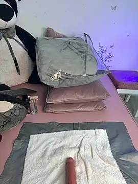 IamSteph13 online show from 07/04/26, 05:13