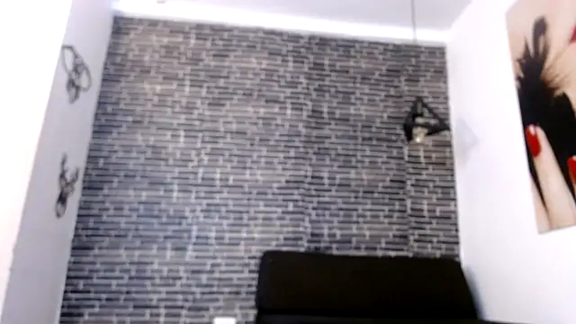 Amanda whitee online show from 12/16/24, 12:06