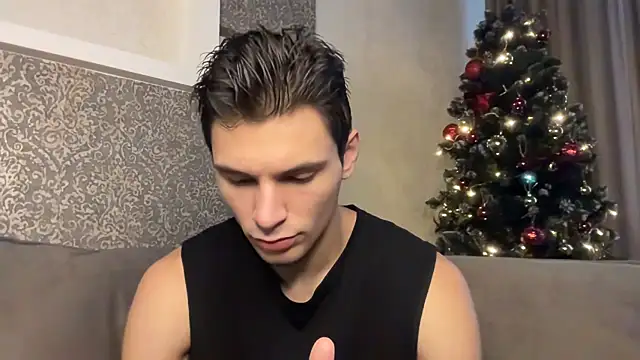 denlover1 online show from 12/24/24, 08:22