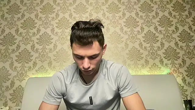 denlover1 online show from 01/17/25, 03:22