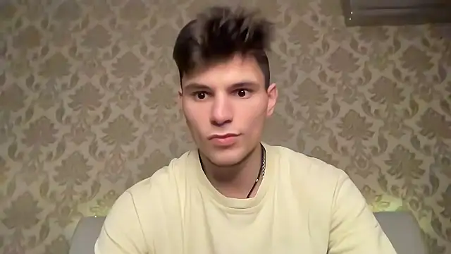 denlover1 online show from 03/05/25, 04:02