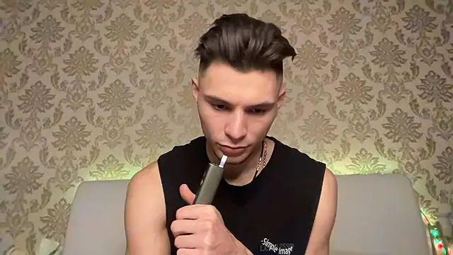 denlover1 online show from 03/15/25, 01:29