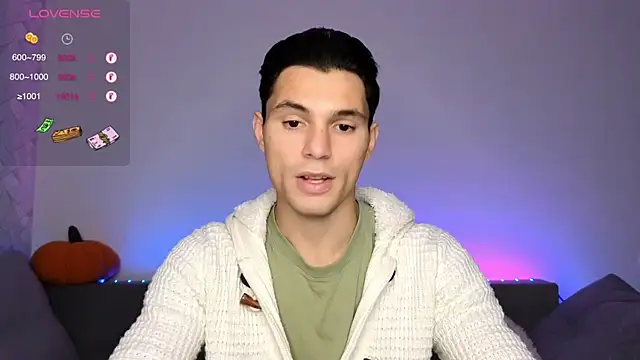 denlover1 online show from 10/07/25, 08:33