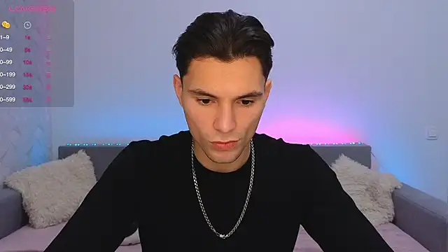 denlover1 online show from 11/02/25, 10:28