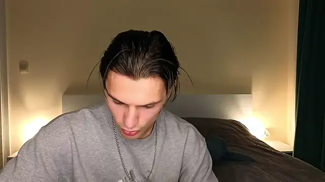 denlover1 online show from 04/10/26, 06:23