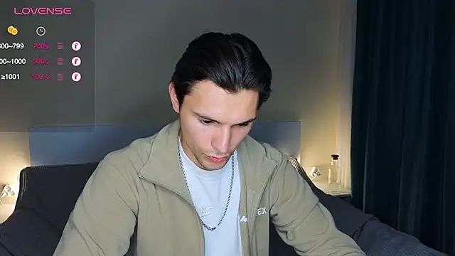 denlover1 online show from 04/15/26, 05:53