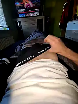 Nkls XL online show from 12/28/24, 12:45