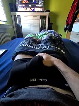 Nkls XL online show from 03/18/26, 08:39