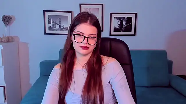 AdeliaKiss online show from 02/05/25, 04:58