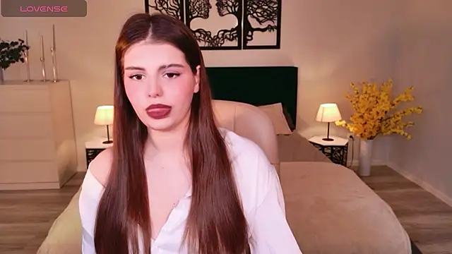 AdeliaKiss online show from 02/03/26, 06:22