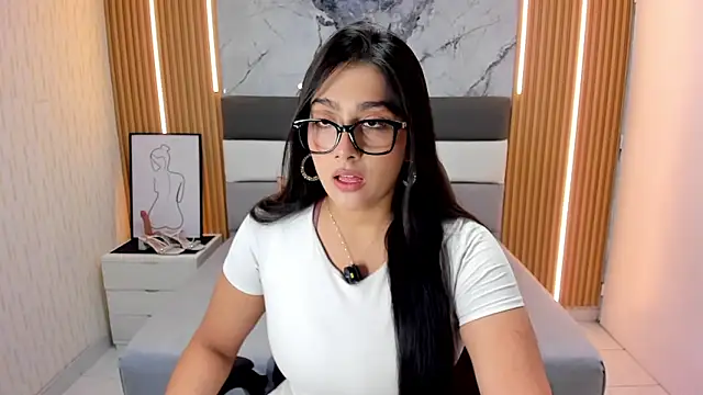 Snapshot of Alyssapark chatting on 12/04/25, 07:00 Alyssapark online show from 12/04/25, 07:00