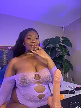 zoe 23  online show from 03/26/26, 10:54