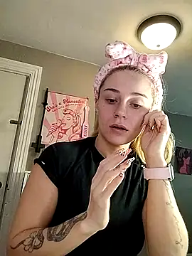 lexybabyxo online show from 02/05/26, 12:43