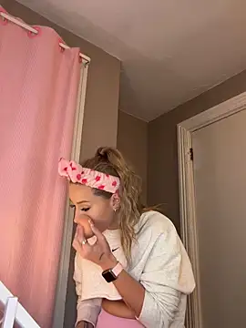 lexybabyxo online show from 05/14/26, 11:06