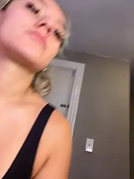 lexybabyxo online show from 07/06/26, 10:45