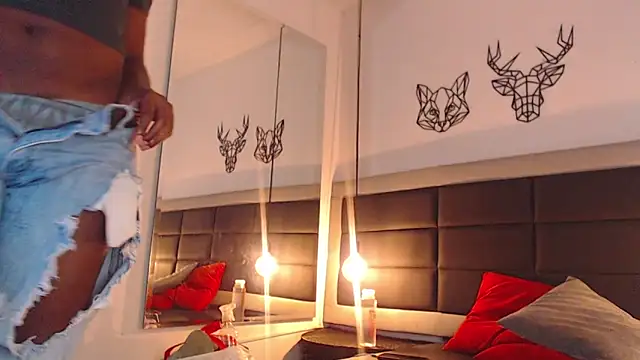 candy lovee69 online show from 11/20/25, 07:46