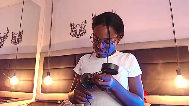 candy lovee69 online show from 03/27/26, 06:18