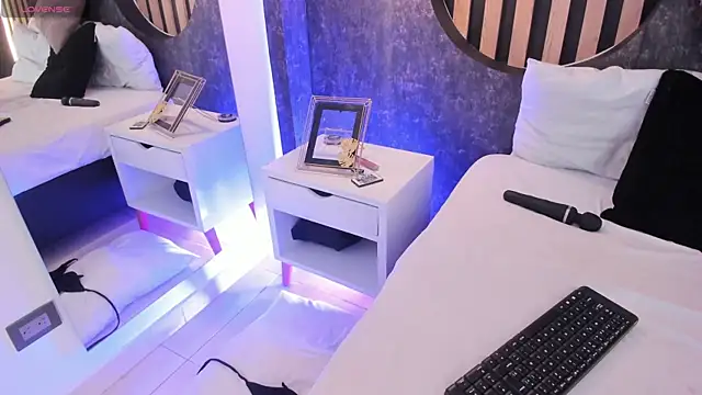 miss10 antonella online show from 03/18/25, 02:04