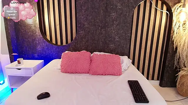 miss10 antonella online show from 09/11/25, 12:05