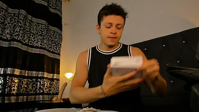 Angel Cuervo online show from 01/27/25, 12:37