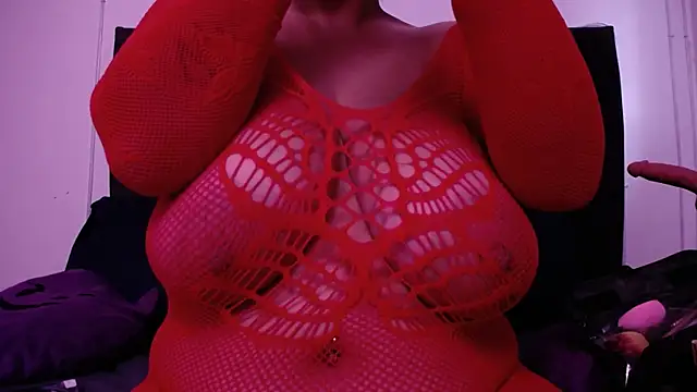 Snapshot of Nicol_Love0 chatting on 05/27/26, 12:35 Nicol Love0 online show from 05/27/26, 12:35