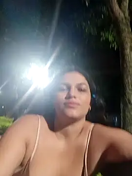 girl milk1 online show from 11/01/25, 11:07