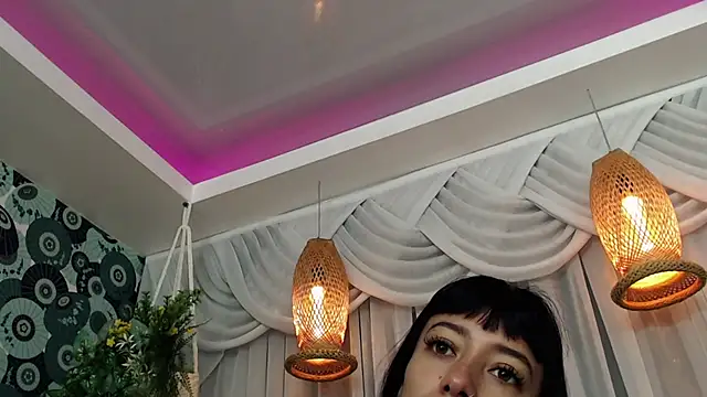 Snapshot of Zoe_Vixen chatting on 03/21/25, 12:06 Zoe Vixen online show from 03/21/25, 12:06