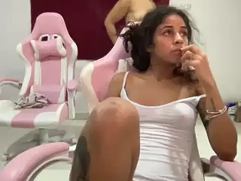 Snapshot of Susandolls chatting on 01/09/25, 11:34 Susandolls online show from 01/09/25, 11:34