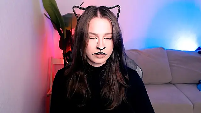 Snapshot of M_Sensual chatting on 10/31/25, 04:46 M Sensual online show from 10/31/25, 04:46