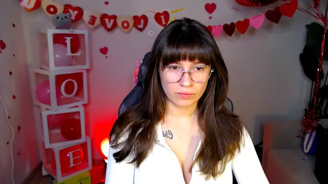 Snapshot of M_Sensual chatting on 02/12/26, 05:02 M Sensual online show from 02/12/26, 05:02