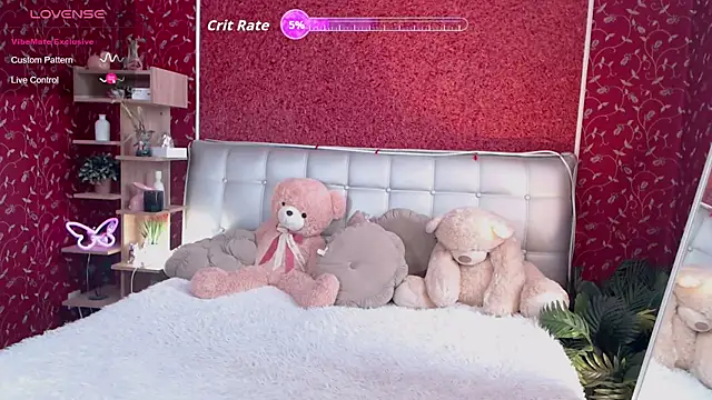 AuroraAksnesss online show from 03/26/26, 12:11