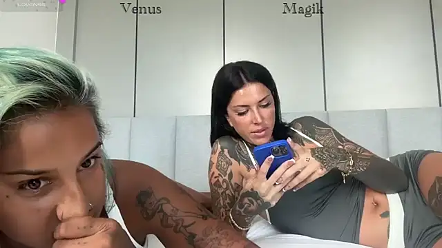 venus-magik online show from 09/21/25, 06:26